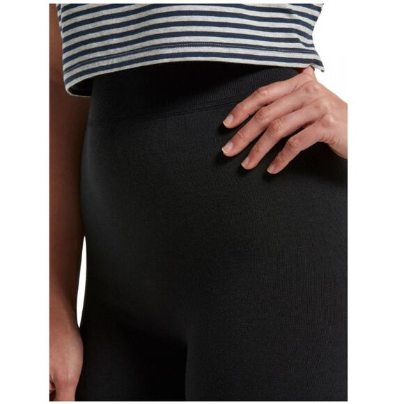 Hue Women Reversible Terry Capri Leggings Black Size M/L - Picture 3 of 5